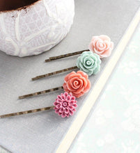 Load image into Gallery viewer, Flower Bobby Pins - BP1006