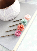 Load image into Gallery viewer, Flower Bobby Pins - BP1006