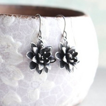 Load image into Gallery viewer, Lotus Necklace - Antiqued Silver
